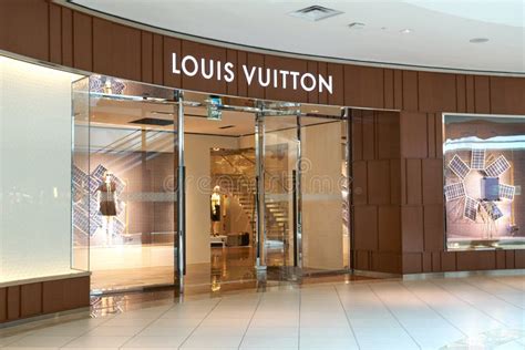 louis vuitton locations in florida